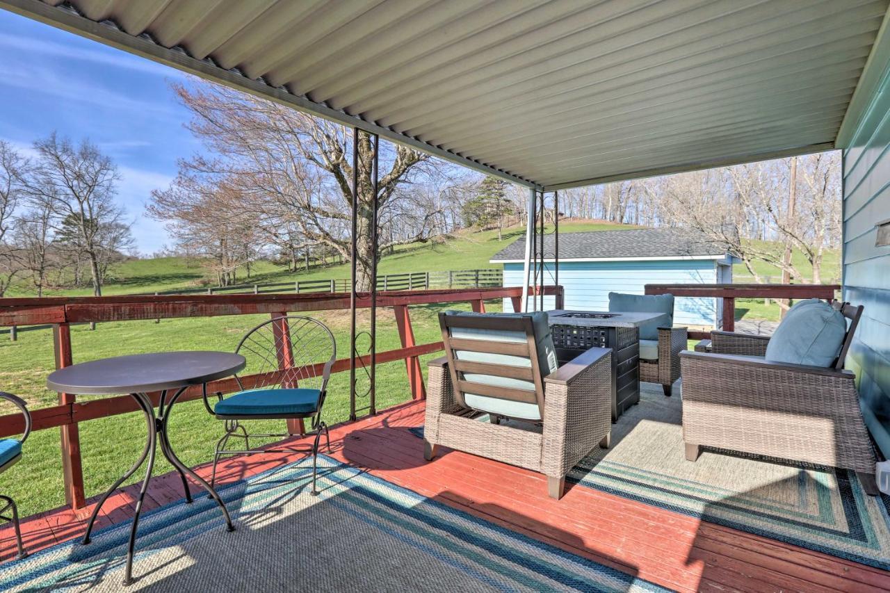 Charming East Bernstadt Retreat Less Than 6 Acre Farm! Extérieur photo